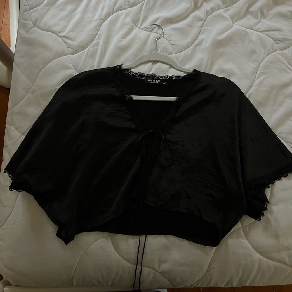 Nasty gal black crop top